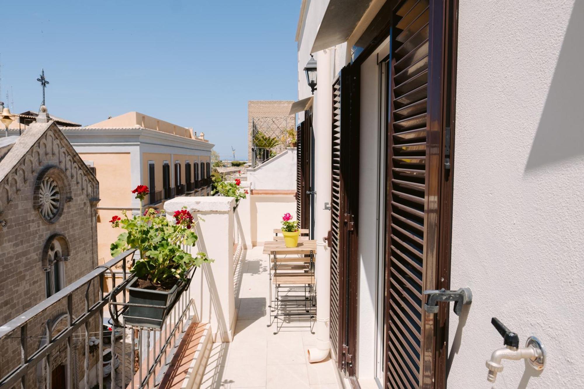 Casa Antonia - Terrace & Apartment Bari